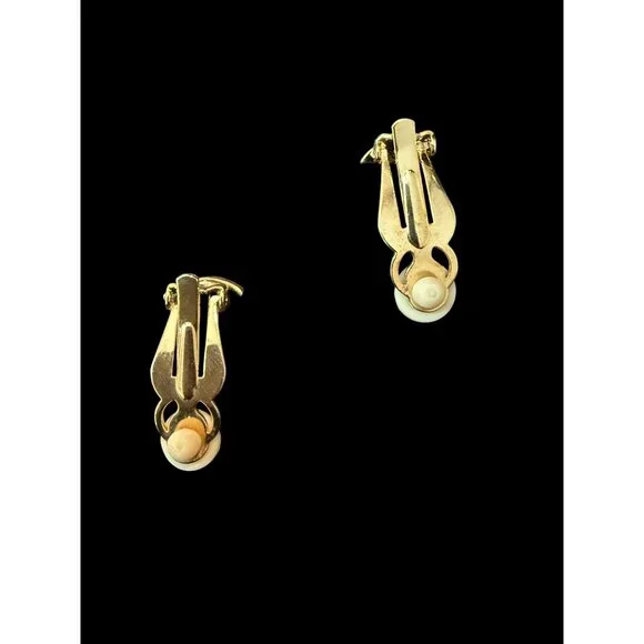 Vintage Acorn Gold-Tone Pendant Necklace & Matching Crystal Stud Earrings Set - Picture 9 of 9